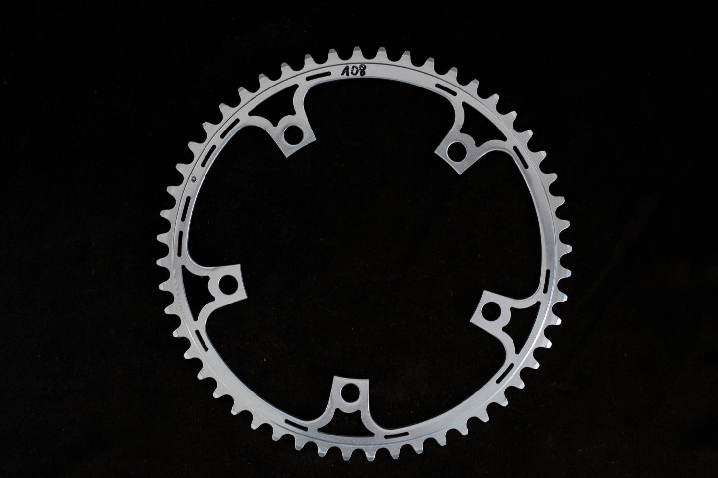 Pantographed Campagnolo Somec chainring / chainring 144 LK 52 teeth