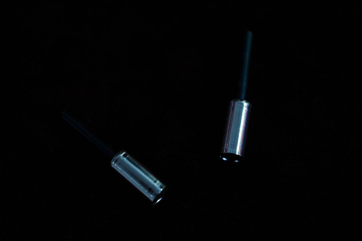 2x Shimano Messing Endkappen mit Liner für 5 mm Ø Bremszugaußenhülle in silber verchromt