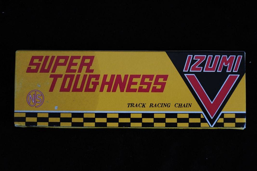 Izumi V Super Toughness: 1/2 x 1/8 x 106 High-Performance Fixed-Gear, Track, BMX Kette